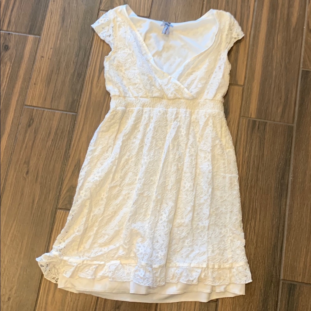 Women’s white lace top dress